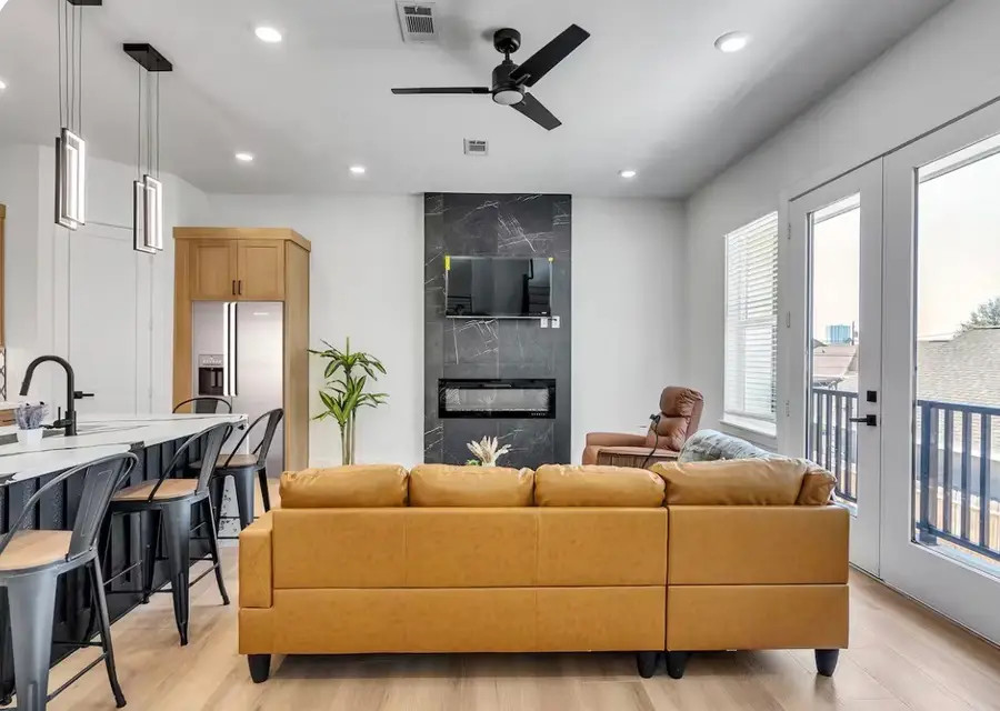 2711 Berry Street, Houston, TX 77004 - #3