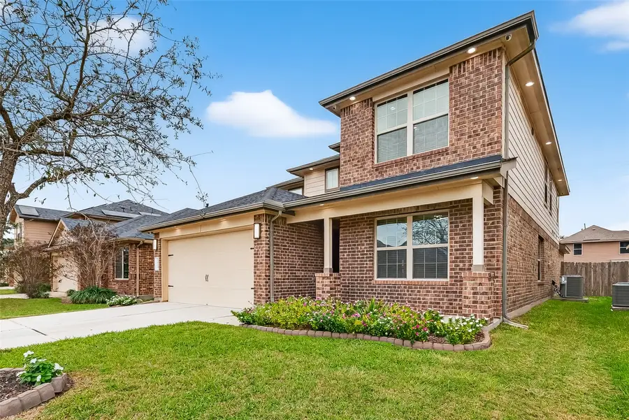 2050 Bravos Manor Lane, Fresno, TX 77545 - Image #2