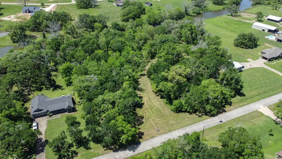 1126 Bronco Trail, Angleton, TX 77515 - Image #1
