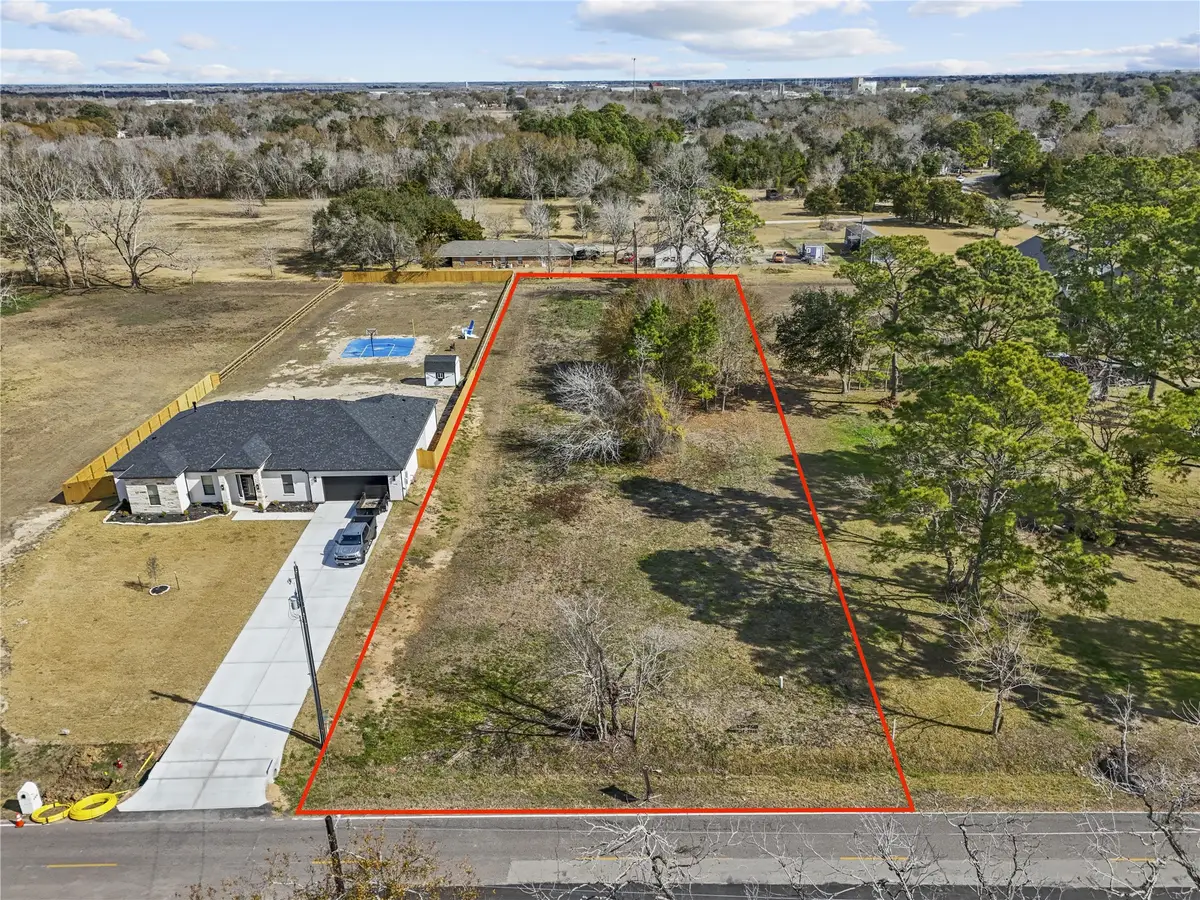 2256 Mamie Ford Road, Alvin, TX 77511 - #1