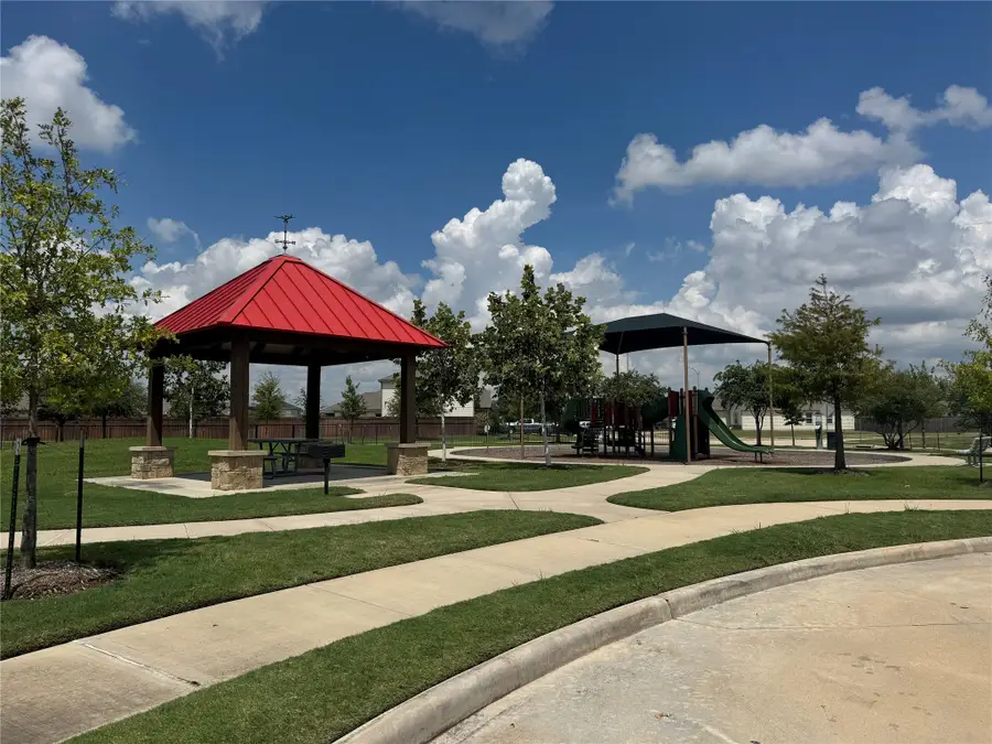 1013 Pitch Pine Court, Brookshire, TX 77423 - Image #3