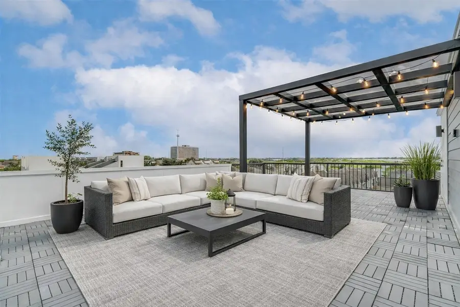 407 Grove Street #B, Houston, TX 77020 - Image #3