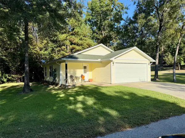 200 Dewberry, Livingston, TX 77351