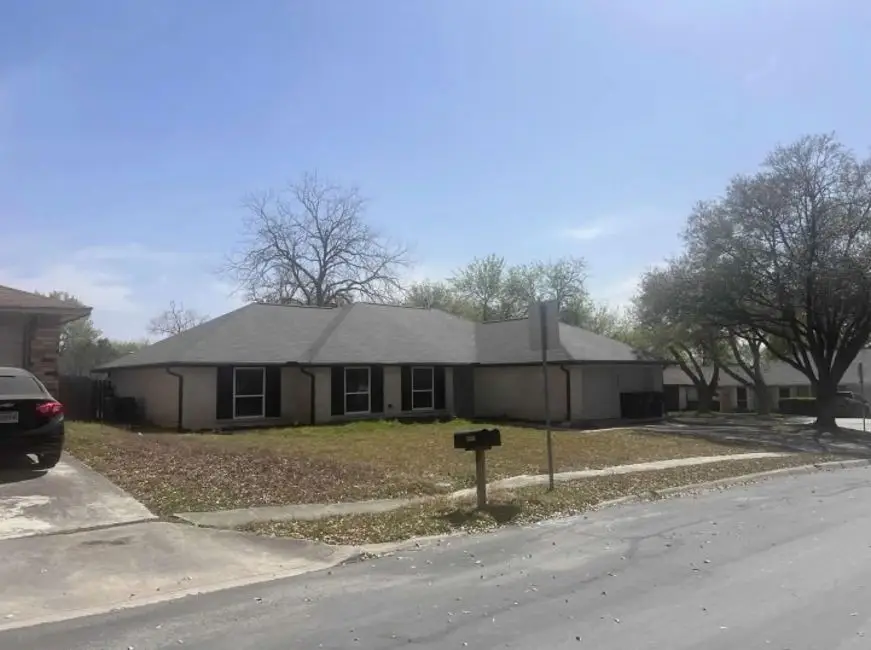 6402 Green Top Drive, San Antonio, TX 78233 - Image #2