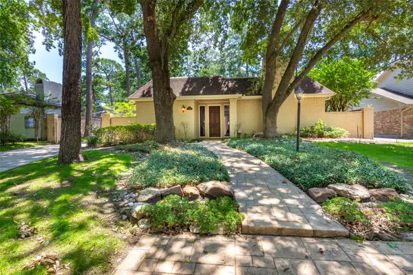 354 Tealwood Drive, Houston, TX 77024