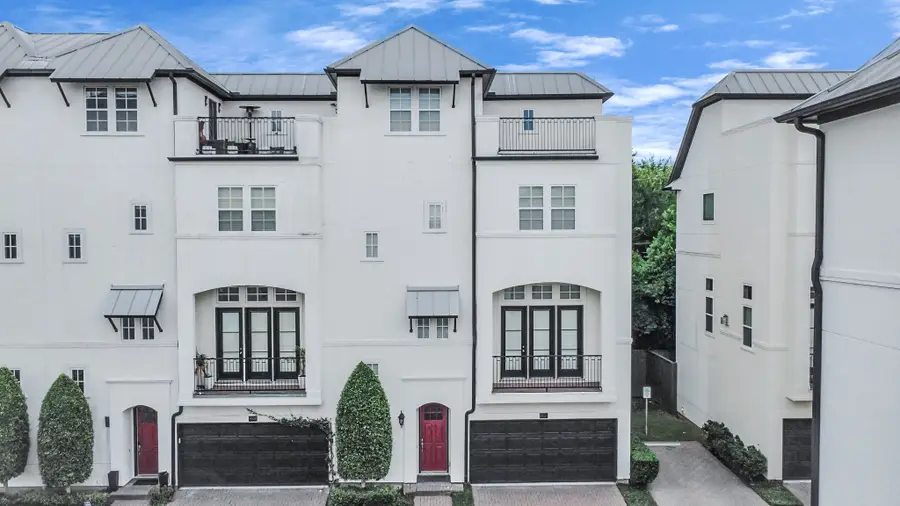 8926 Lakeshore Bend Drive, Houston, TX 77080 - Image #2