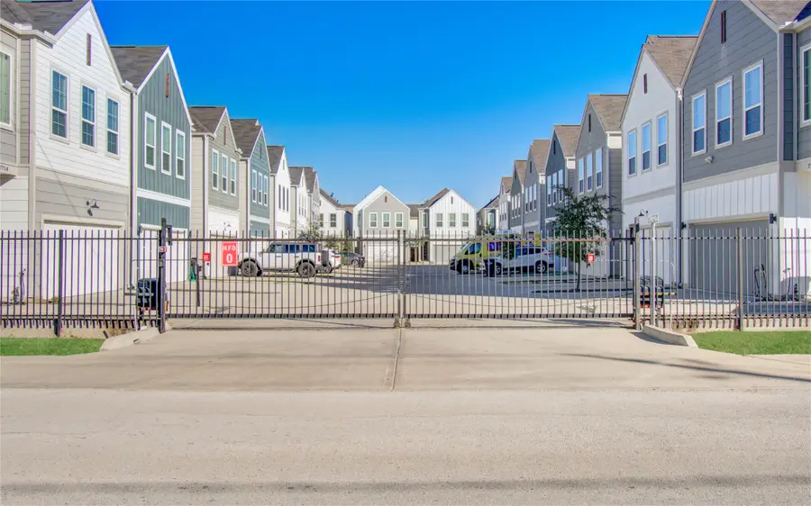 2054 Johanna Creek Drive, Houston, TX 77055 - #2