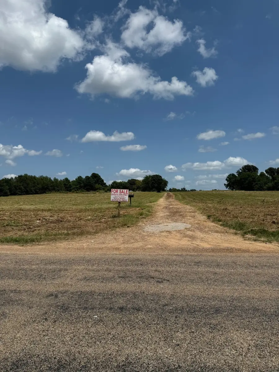 1401 Robbins Road, Athens, TX 75751 - Image #2