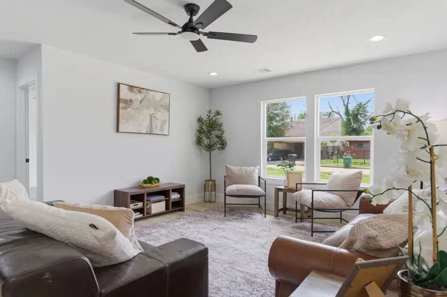 5603 Rue Street, Houston, TX 77033 - #2