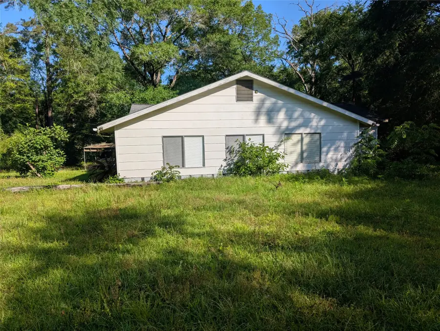 384 Lucille Drive, Livingston, TX 77351 - Image #3