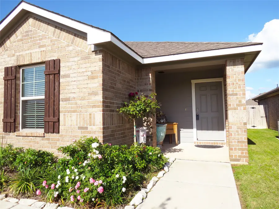 2419 Divot Lane Lane, Navasota, TX 77868 - #2