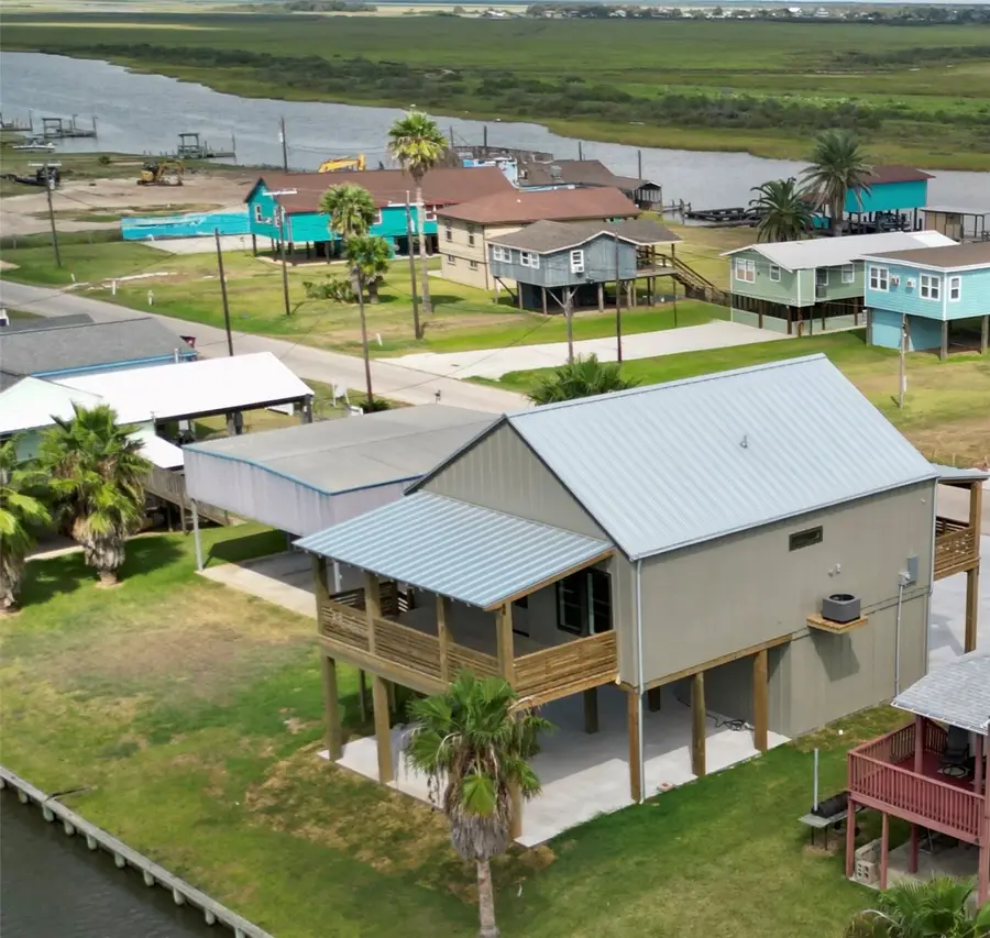 1535 County Road 201, Sargent, TX 77414 - Image #2