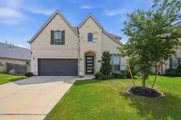 1402 Hudgins Pass, Richmond, TX 77469