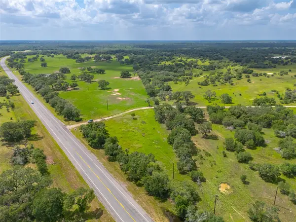 15272 State Highway 111 E, Yoakum, TX 77995