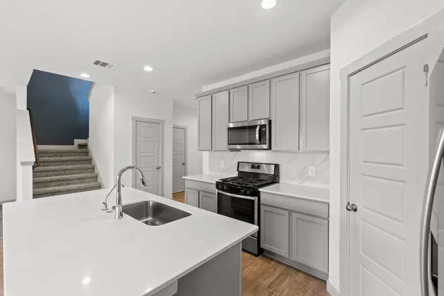 207 William Lane, Rosharon, TX 77583 - #2