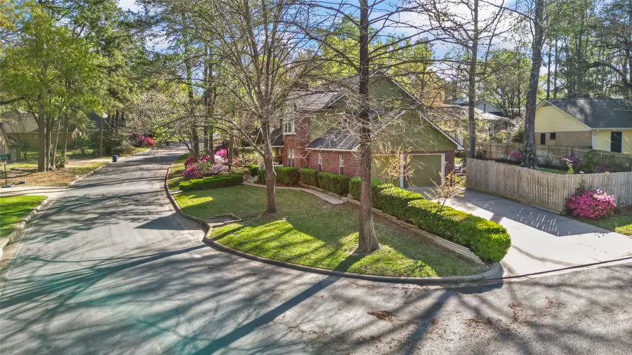 1923 Fairway Drive, Huntsville, TX 77340 - #2