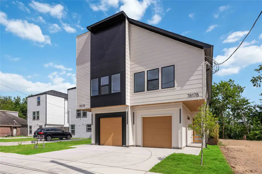 8009 Howton Street #A-B, Houston, TX 77028 - #3