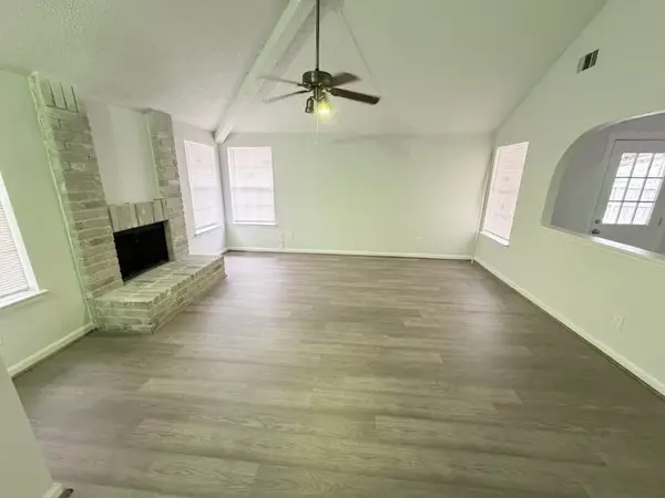 10503 Swan Glen Drive, Houston, TX 77099