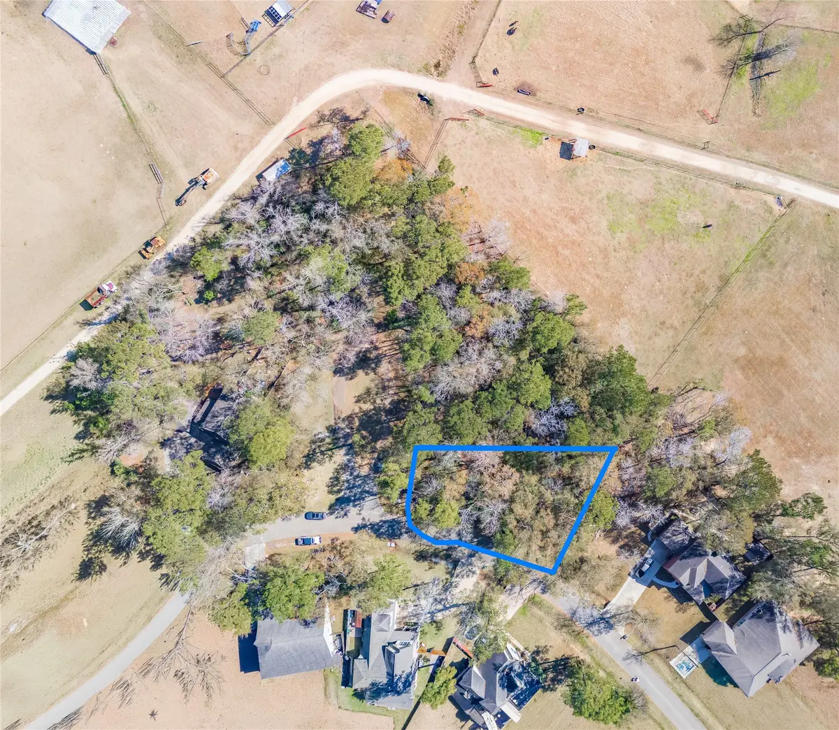 26 Holly Springs Dr, Conroe, TX 77302 - #1