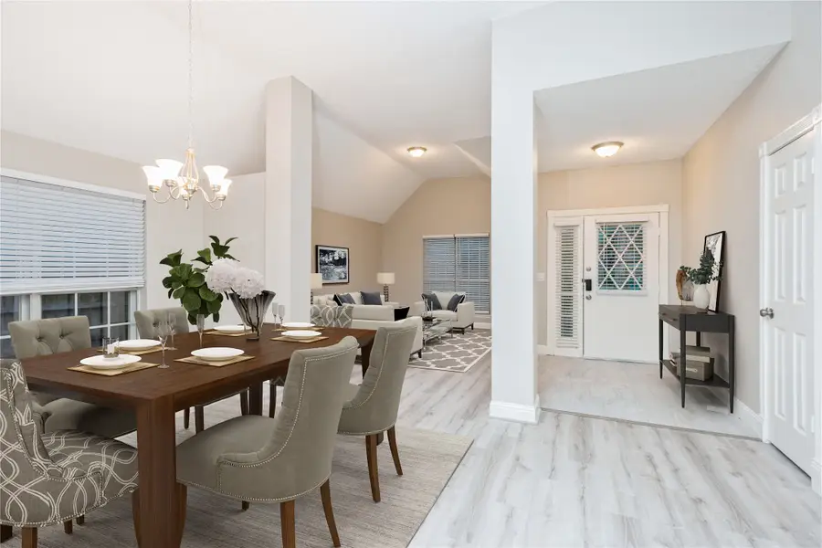 187 Sandpebble Drive, The Woodlands, TX 77381 - Image #2