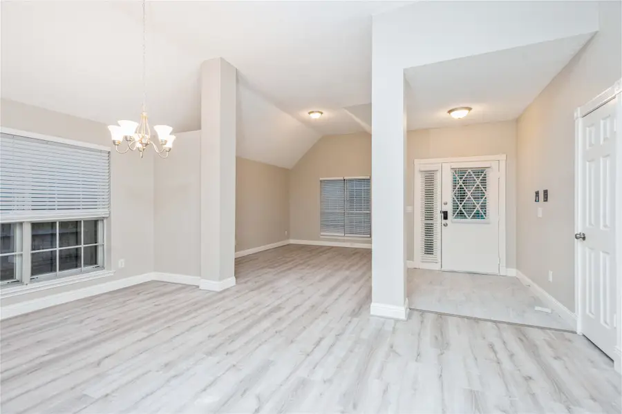 187 Sandpebble Drive, The Woodlands, TX 77381 - Image #3