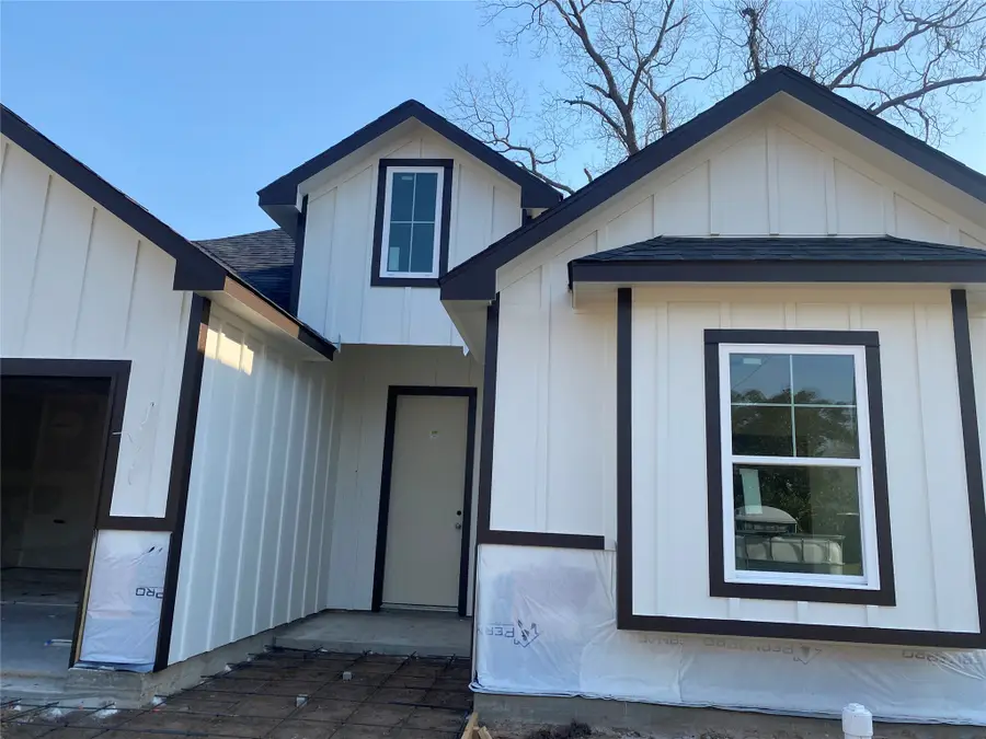 207 Malleck Street, Columbus, TX 78934 - #2