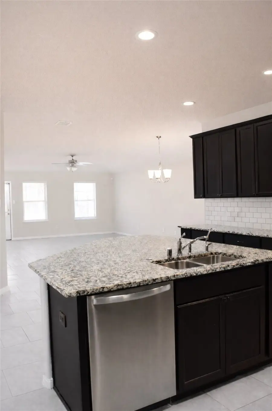 2923 Vales Point Drive, Fresno, TX 77545 - #3