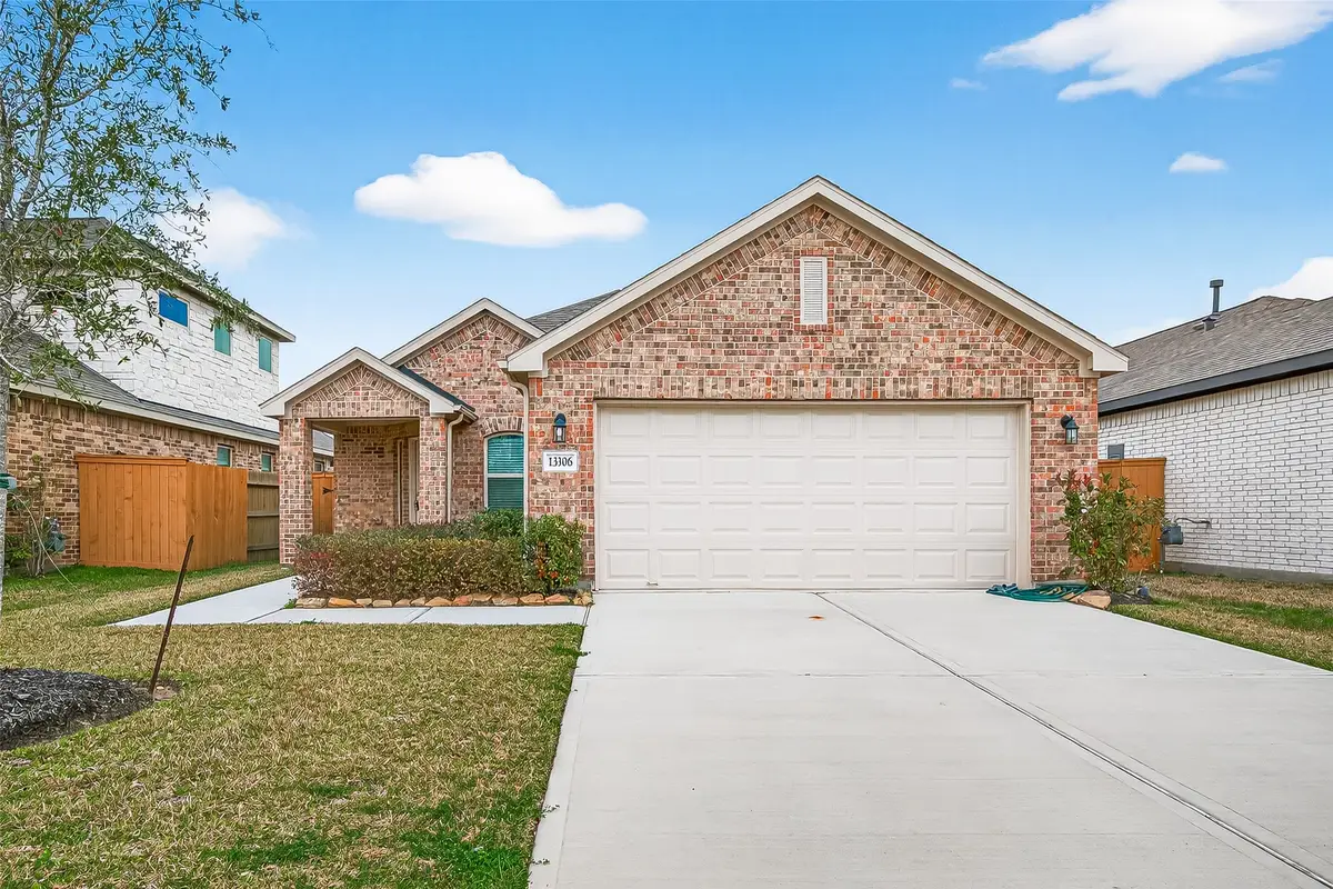 13306 Dalvay Beach Drive, Texas City, TX 77568 - #1