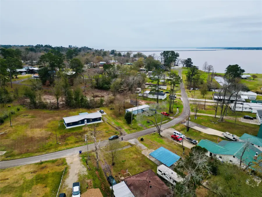 662 Tallow Street, Onalaska, TX 77360 - Image #3