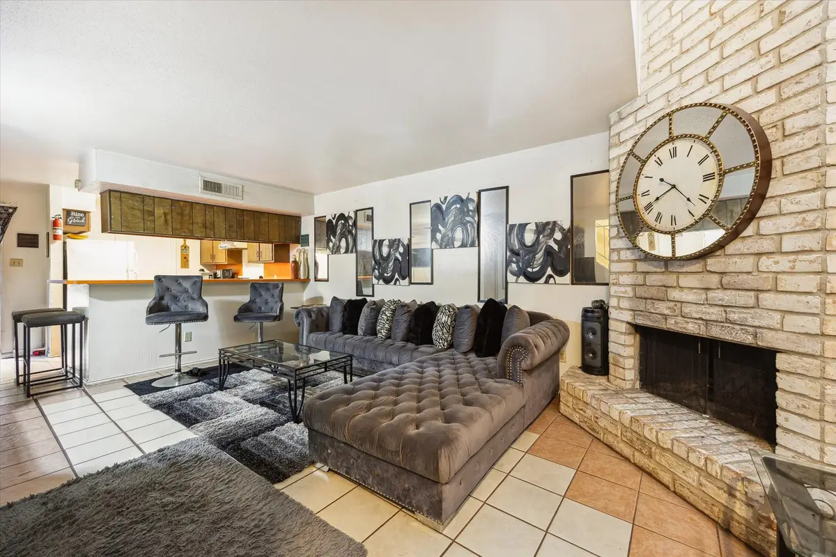 9200 W Bellfort Street #2, Houston, TX 77031 - Image #1