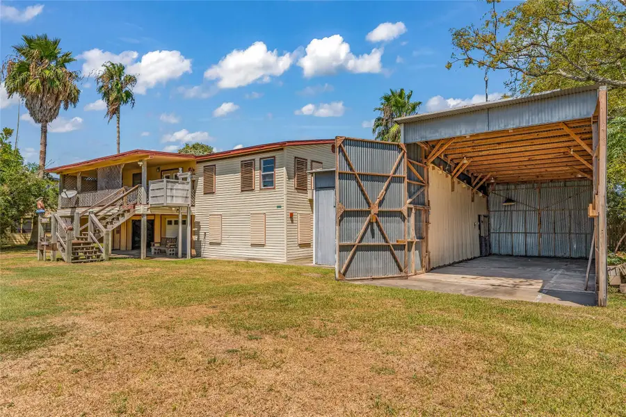 1115 W Canal Drive, Crystal Beach, TX 77650 - #2