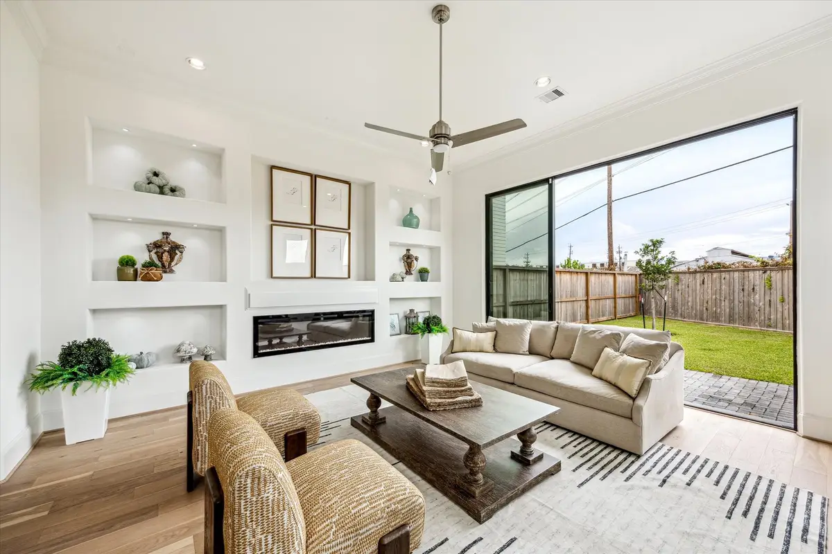 1008 Golden Nectar, Houston, TX 77008 - #1