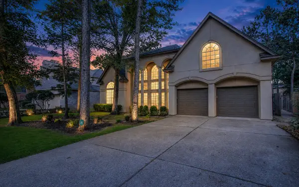 110 Capstone Circle, The Woodlands, TX 77381