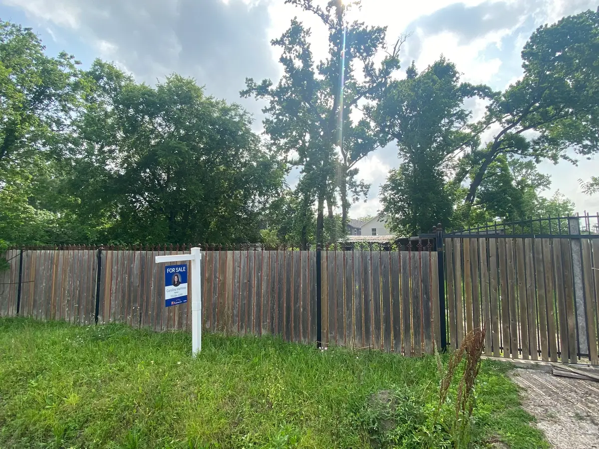 9417 Pembrook Street, Houston, TX 77016 - #1