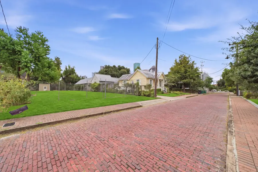 720 Sabine Street, Houston, TX 77007 - #3
