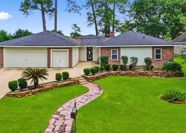 79 Summers Wind Street, Conroe, TX 77356