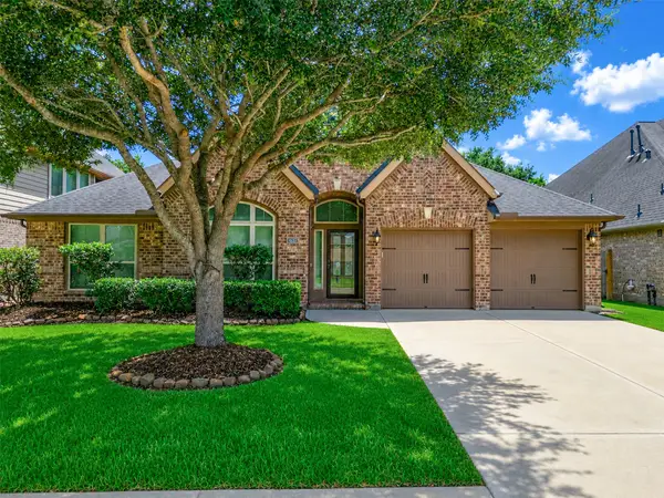 4131 N Creekmont Drive, Fresno, TX 77545