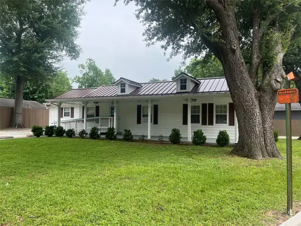 715 Kane Street, Tomball, TX 77375