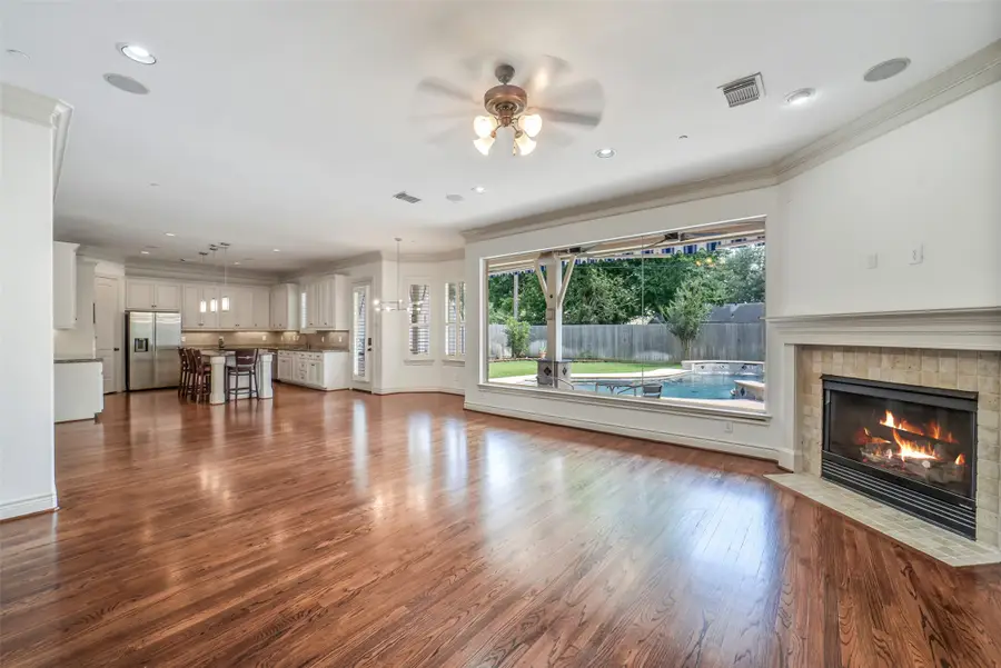 4911 Imperial Street, Bellaire, TX 77401 - #3