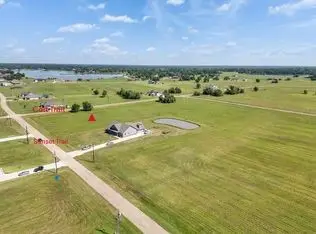 569 Quarter Horse Trail, Angleton, TX 77515