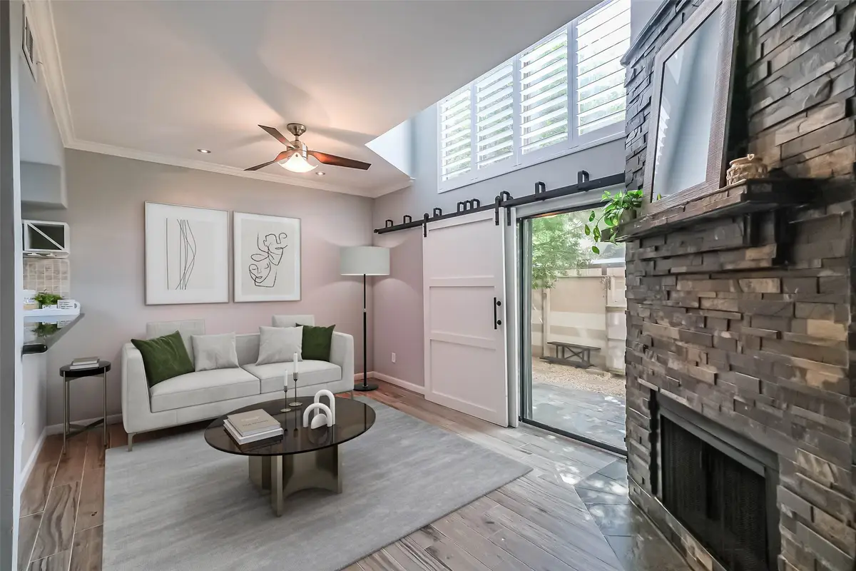 2125 Augusta Drive #9, Houston, TX 77057 - Image #1