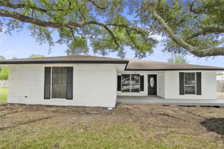 615 S 7th Street, La Porte, TX 77571 - #3