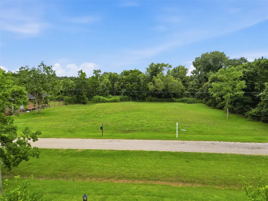 7113 Lewis Road, Hitchcock, TX 77563 - #3