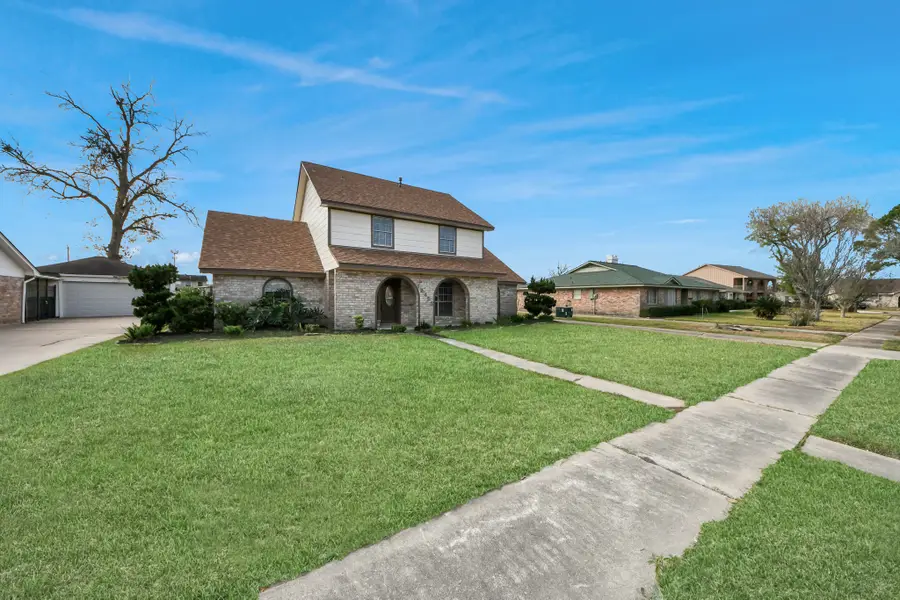 15423 Ridingwood Drive, Stafford Missouri City, TX 77489 - Image #2