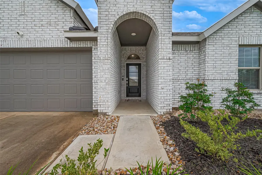 3048 Pampaneria Drive, Conroe, TX 77301 - Image #3