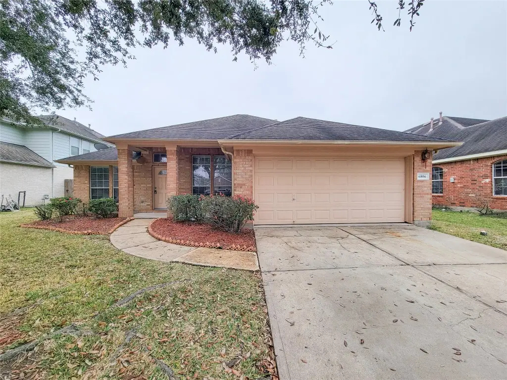 6806 Haley Court, Pearland, TX 77584 - #1