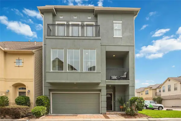 2604 Edgefield Lakes Drive, Houston, TX 77054