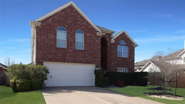 2202 Drake Falls Drive, Pearland, TX 77584