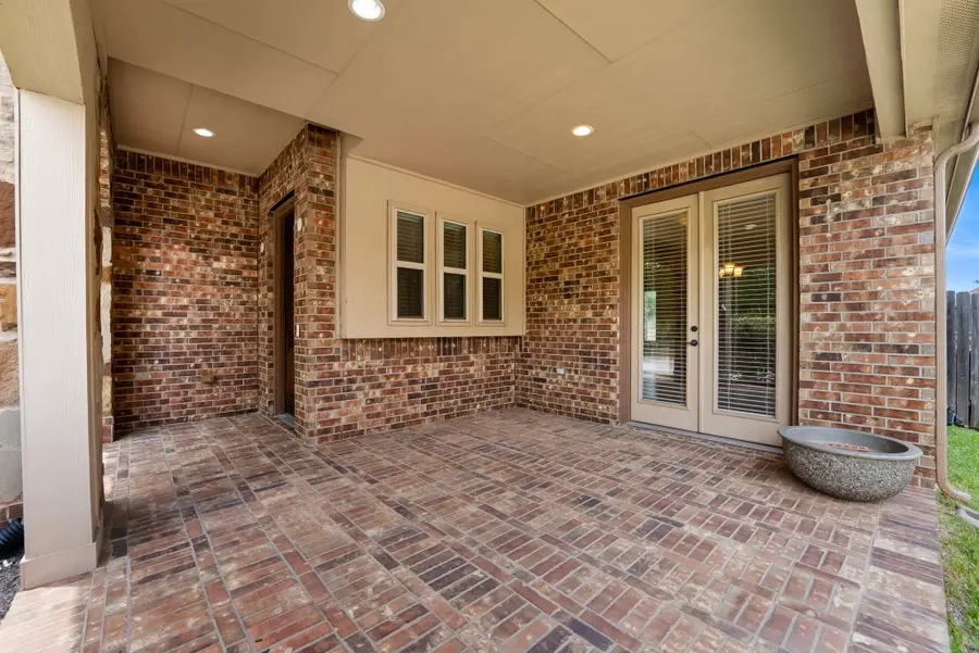 51 Chestnut Meadow Drive, Conroe, TX 77384 - #3