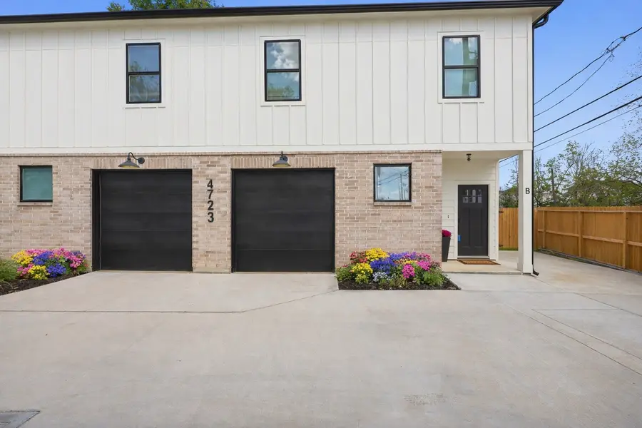 4723 Mallow Street, Houston, TX 77033 - #2
